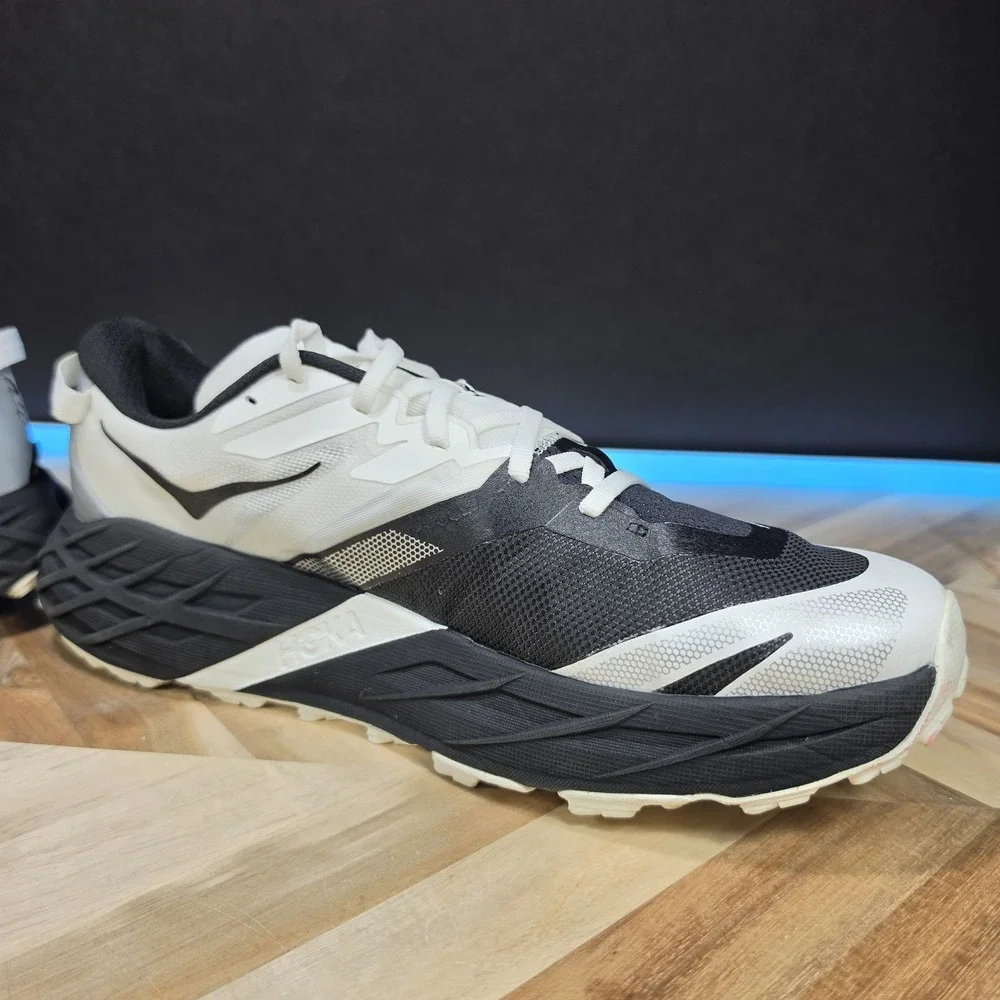 Hoka One One pre owned